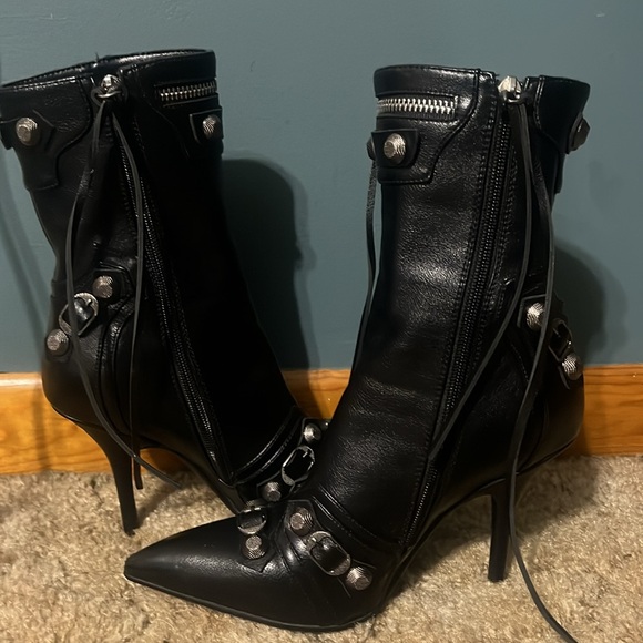DOLLS KILL BOOTS - Picture 1 of 9